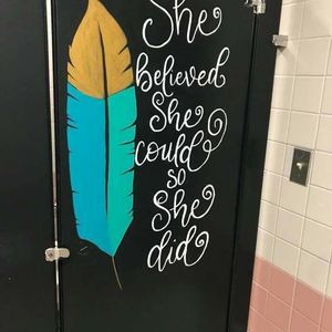 Meet your Posher, Elizabeth